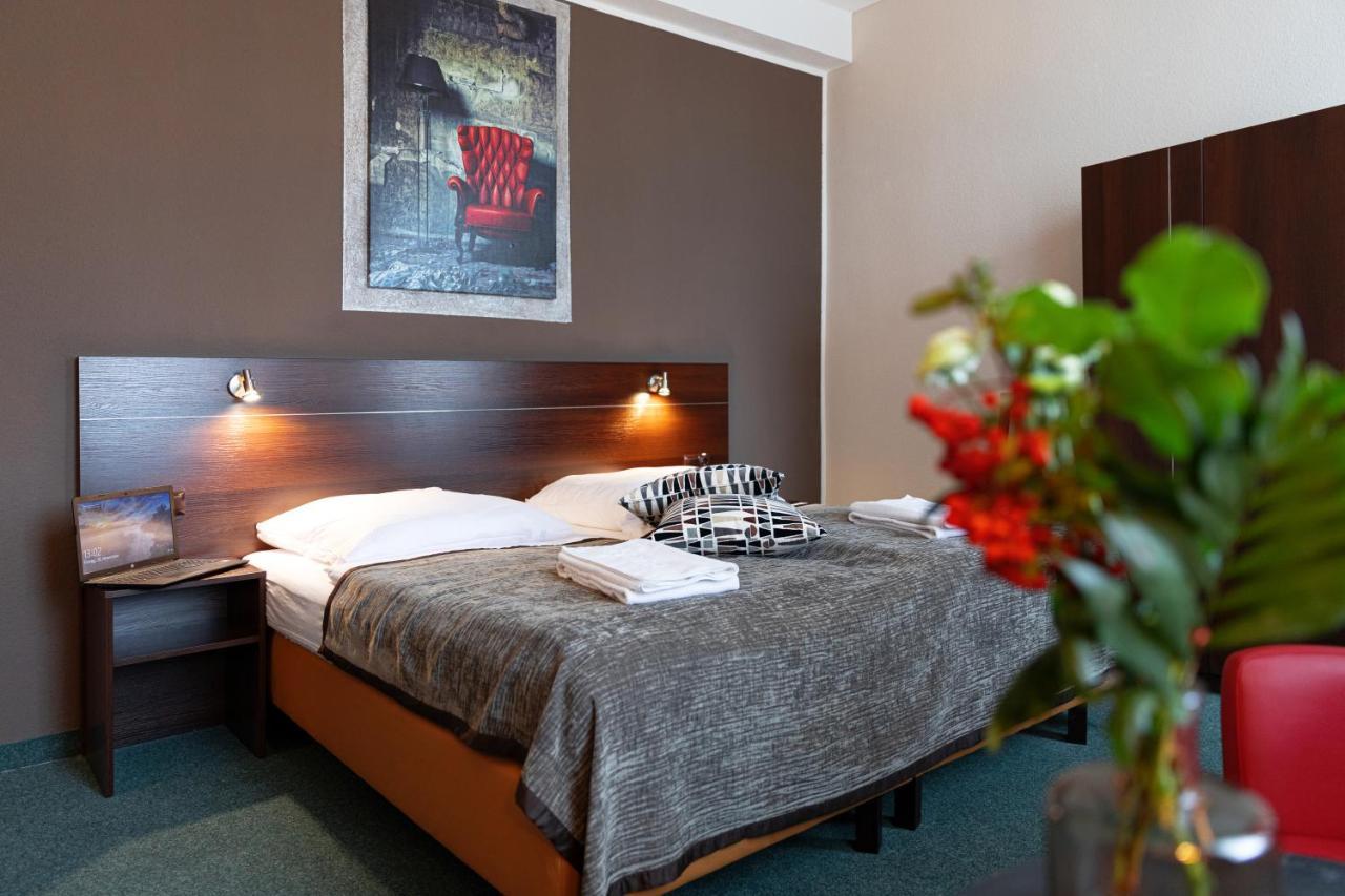 Hotel Polonia - Frankfurt/Oder Frankfurt  Buitenkant foto