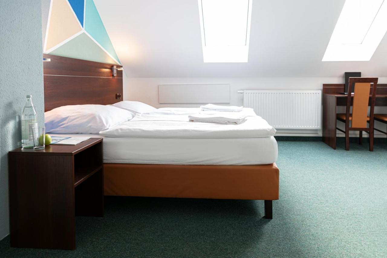 Hotel Polonia - Frankfurt/Oder Frankfurt  Buitenkant foto