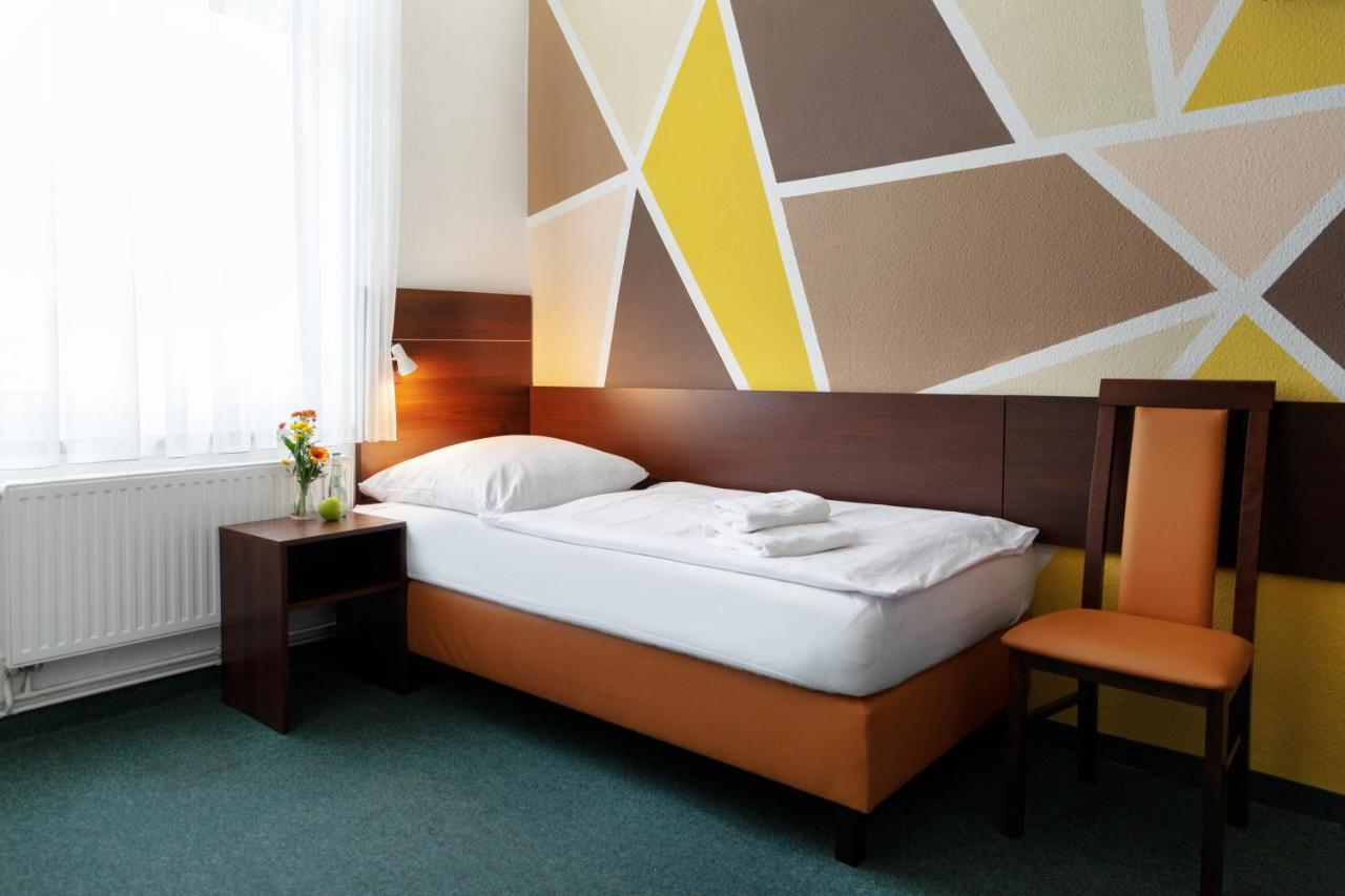 Hotel Polonia - Frankfurt/Oder Frankfurt  Buitenkant foto